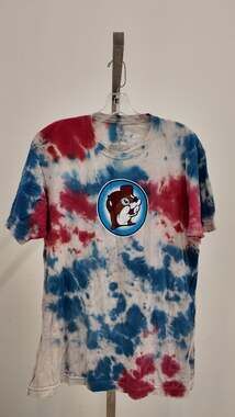 Buc-ee’s "Let’s Get It Poppin" Red, White, & Blue Tie-Dye T-Shirt - Size Large